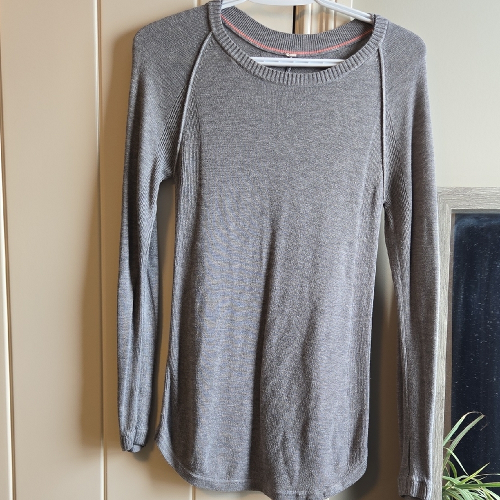 Lululemon Be Fearless Long Sleeve With Thumb Holes